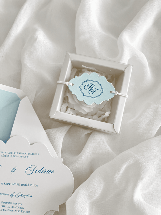 Bougie Pivoine & Boîte monogramme "RACHEL" - Cadeaux invités