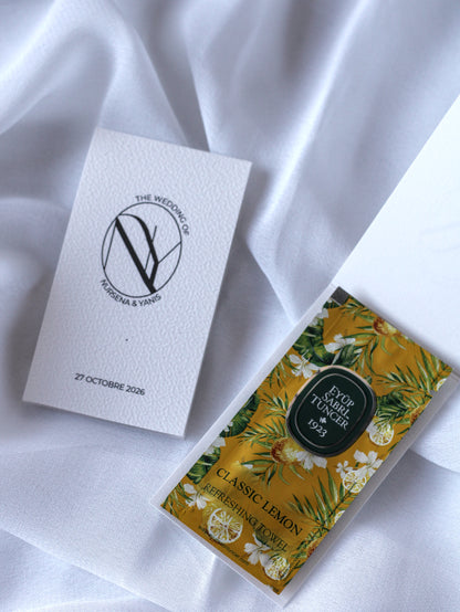 Carte avec lingette eau de cologne - Cadeaux invités