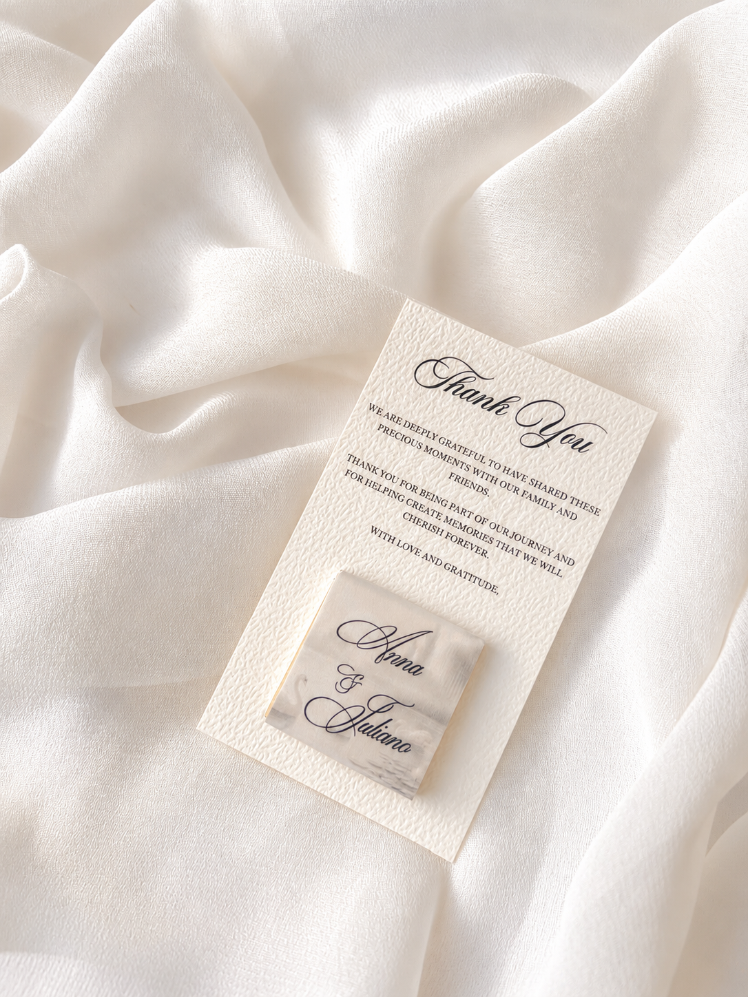 Carte avec chocolat SWAN - Cadeaux invités