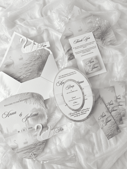 Faire-part de mariage personnalisé SWAN avec invitation ovale, enveloppe blanche et liner intérieur motif cygne